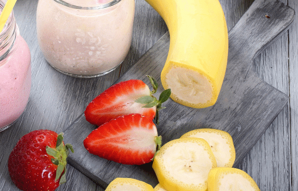 банан и клубника