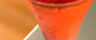 коктейль кир-рояль