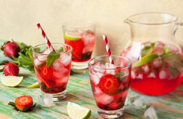 лимонад из клубники
