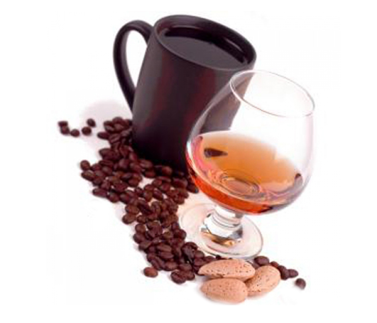 ликер амаретто как пить