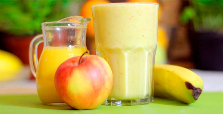 Коктейль яблоки и банан